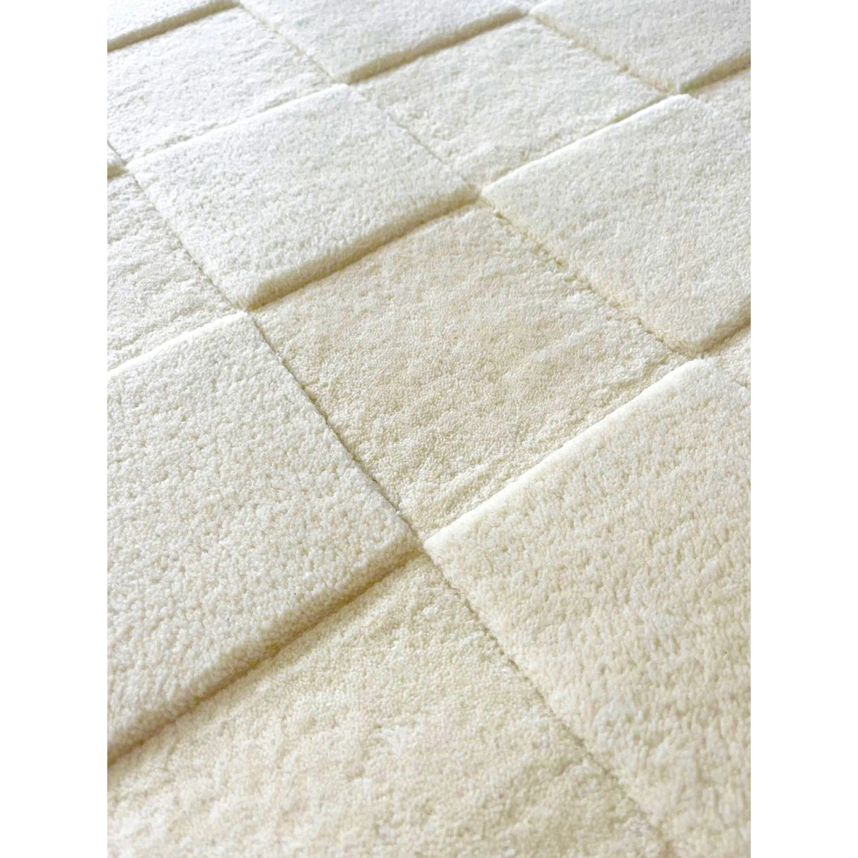 Maison Deux Checkerboard Off White Area Rug
