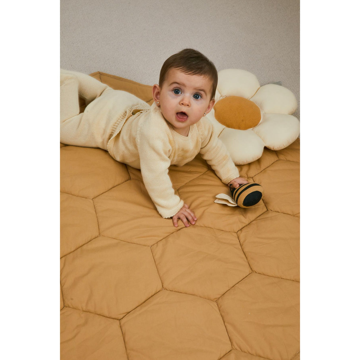 Planet Bee Honeycomb Playmat