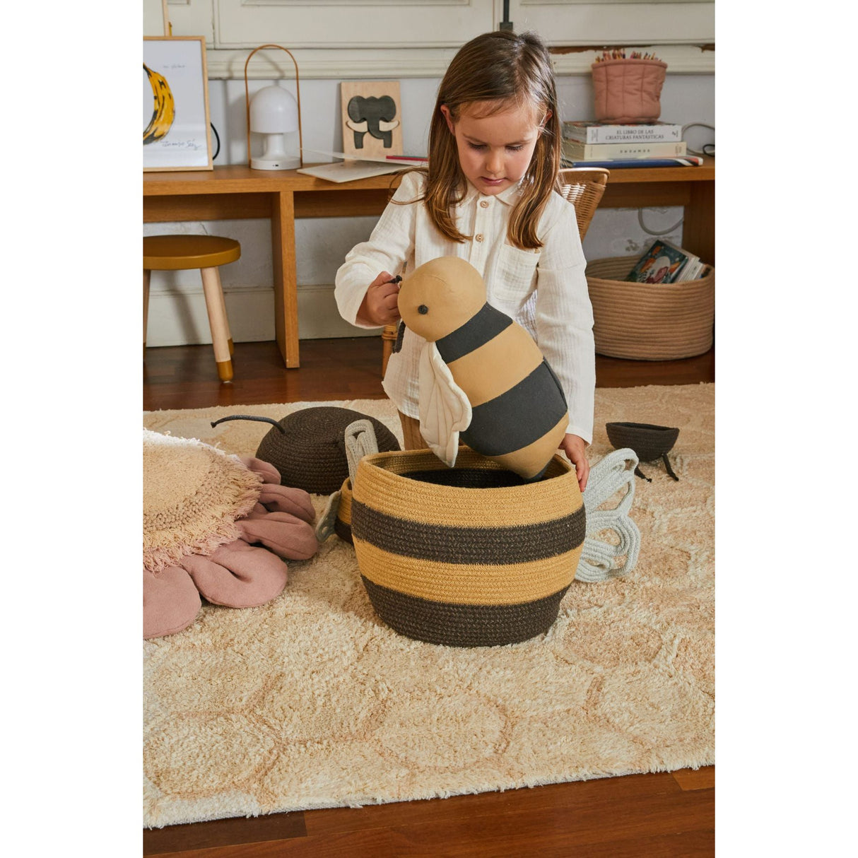 Planet Mama Bee Basket