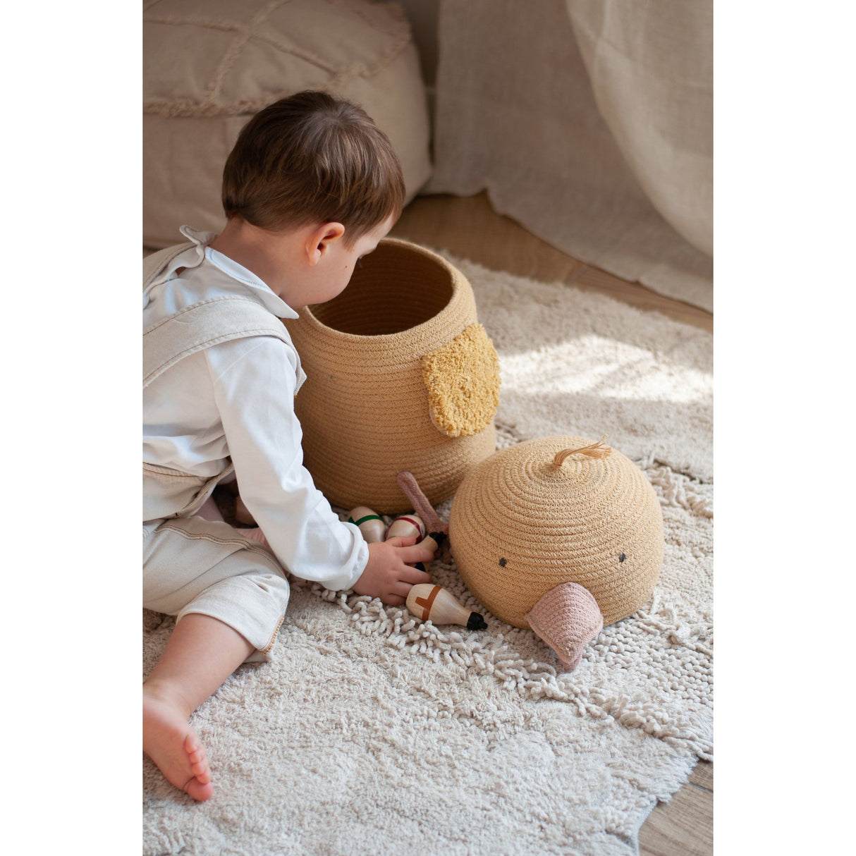 Charlie the Chicken Basket