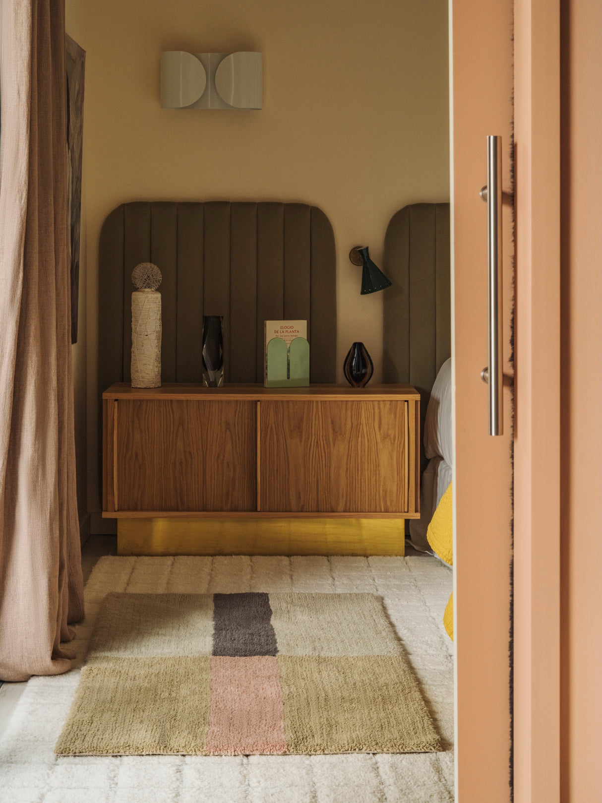 Chroma Dusty Pink Wool Washable Area Rug