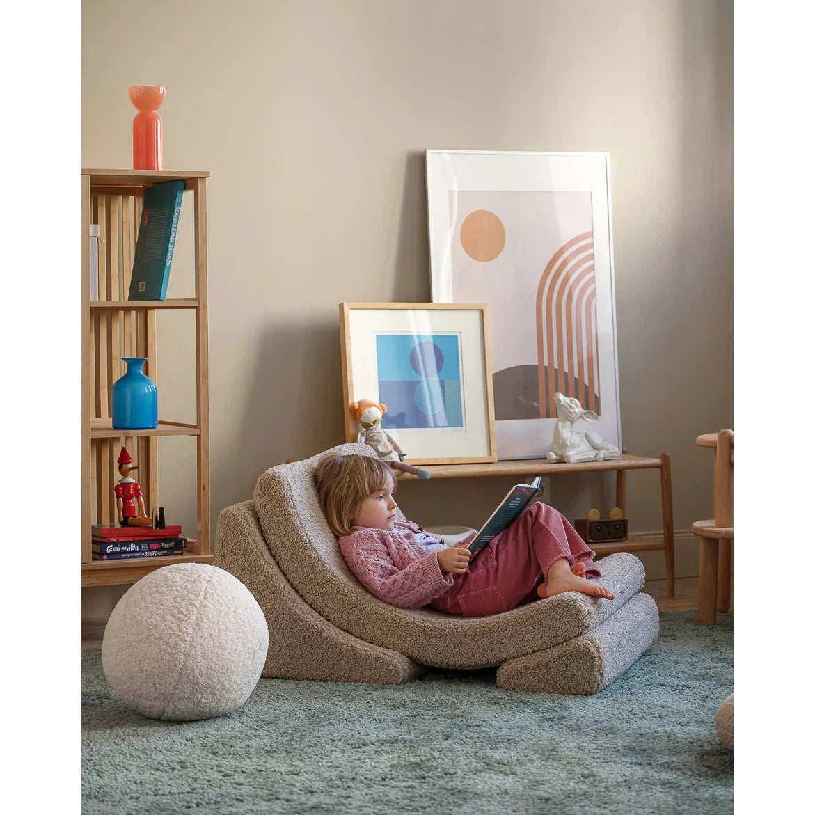 Biscuit Moon Chair