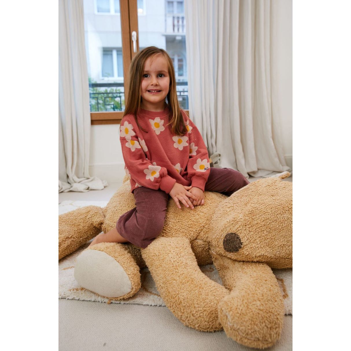 Planet Bee Sleepy Bear Pouf