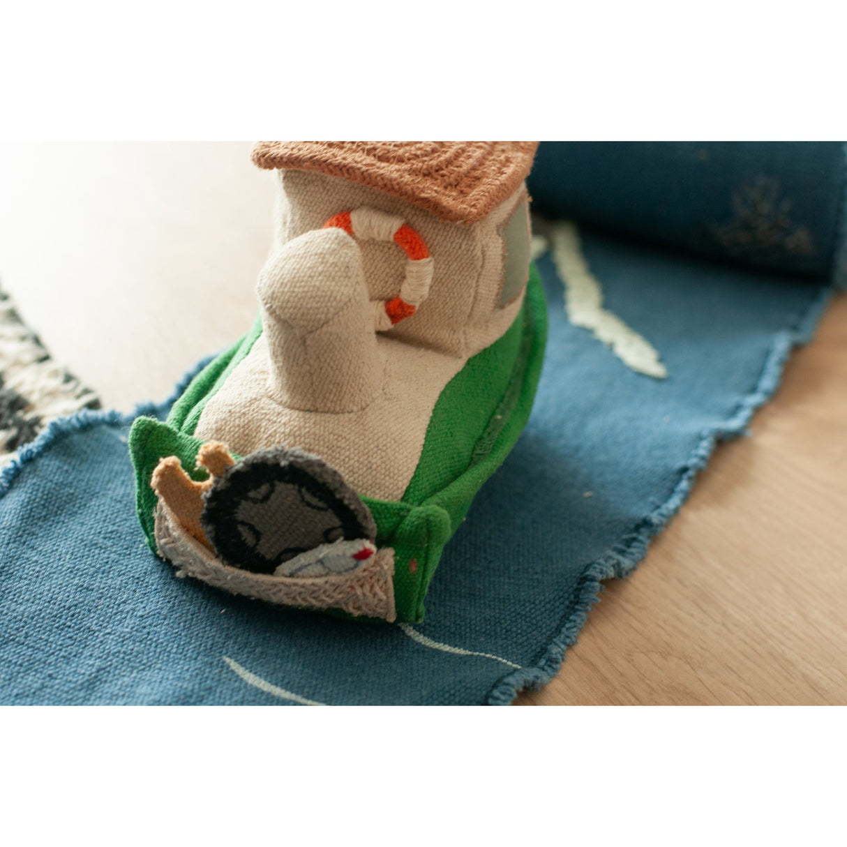 Ride & Roll Sea Clean Up Boat