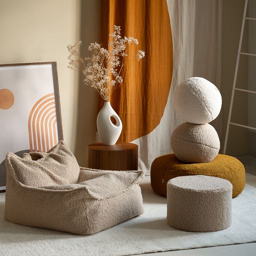 Ball Cream White Cushion