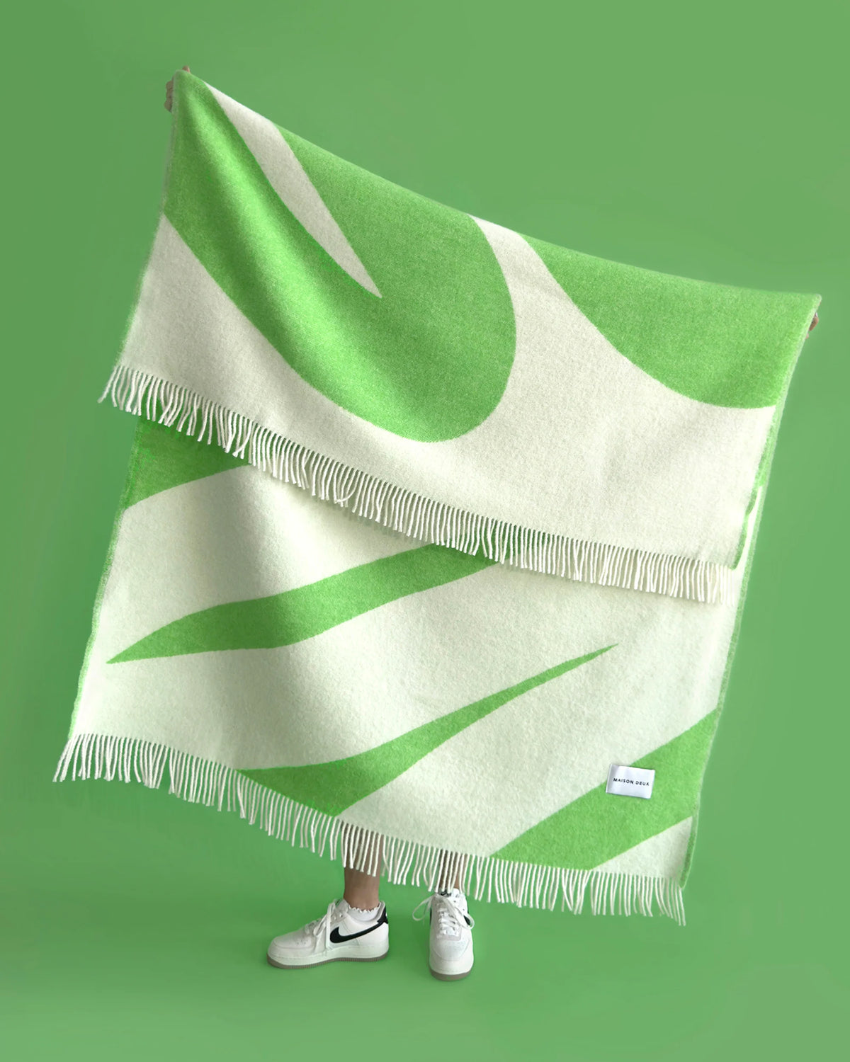 Blanket SWIRL White/Apple