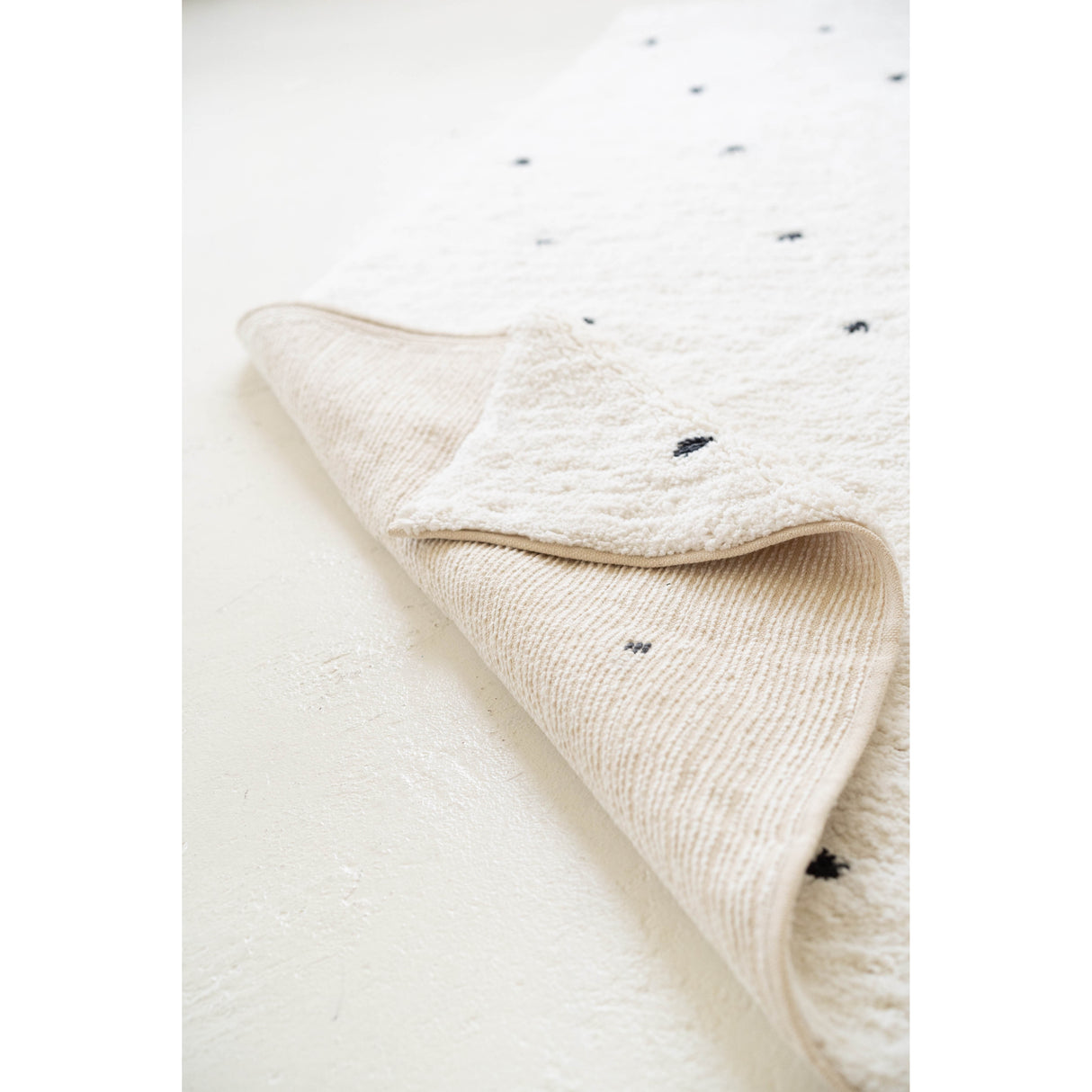 Signature Organic Cotton Ivory with Black Dots Washable Area Rug