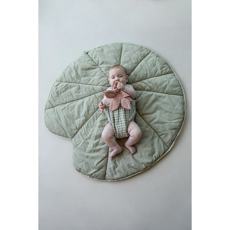 Fantasy Garden Water Lily Olive Playmat