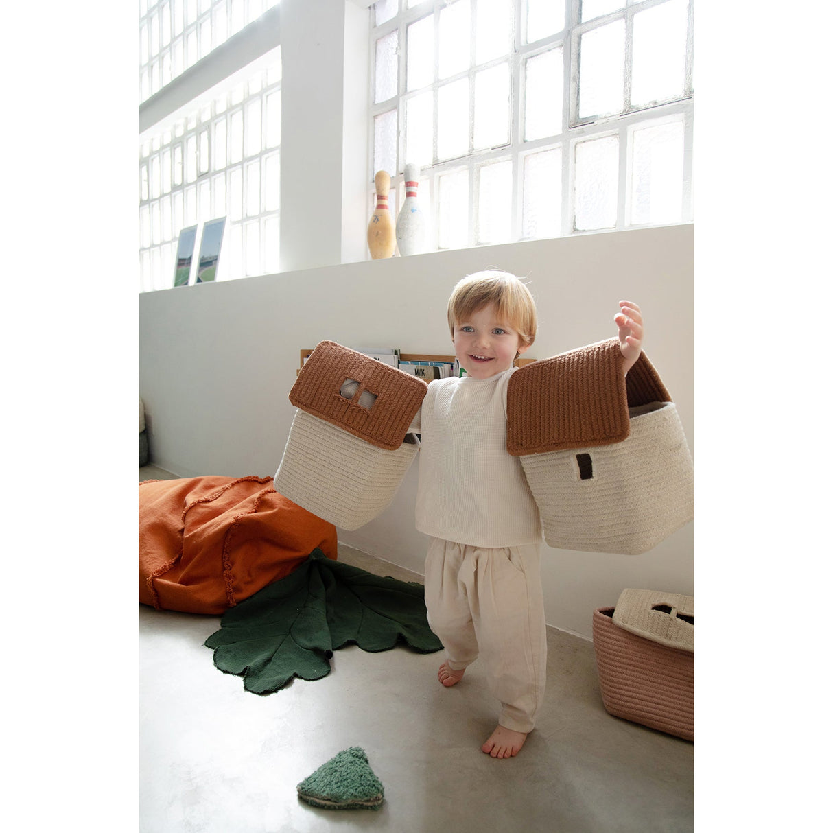 Eco-City Toffee House Basket