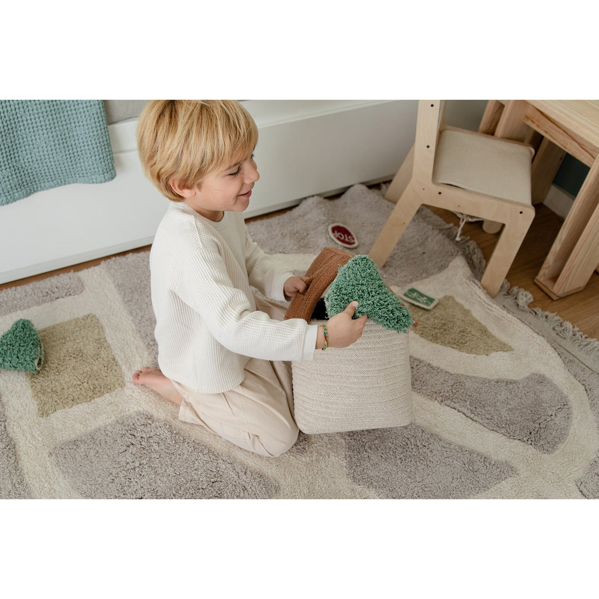 Eco-City Vintage Nude House Basket