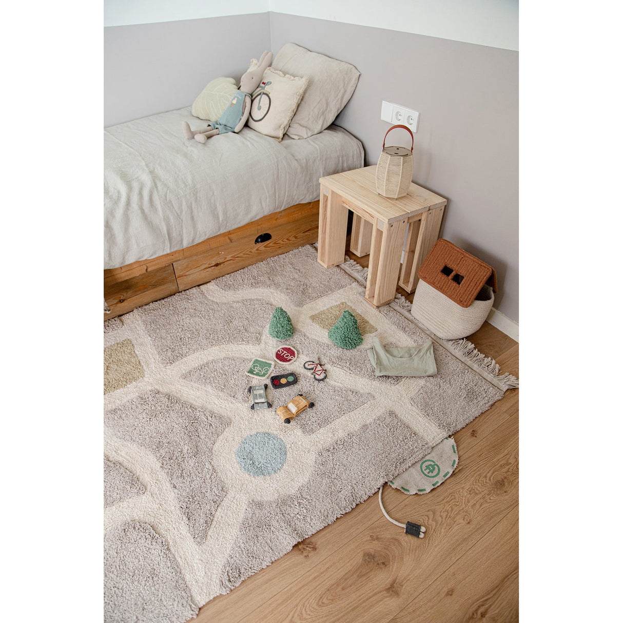 Eco-City Toffee House Basket