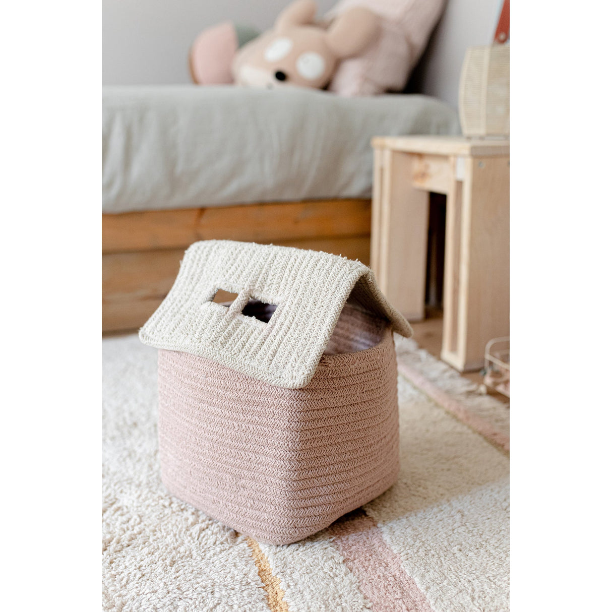 Eco-City Vintage Nude House Basket