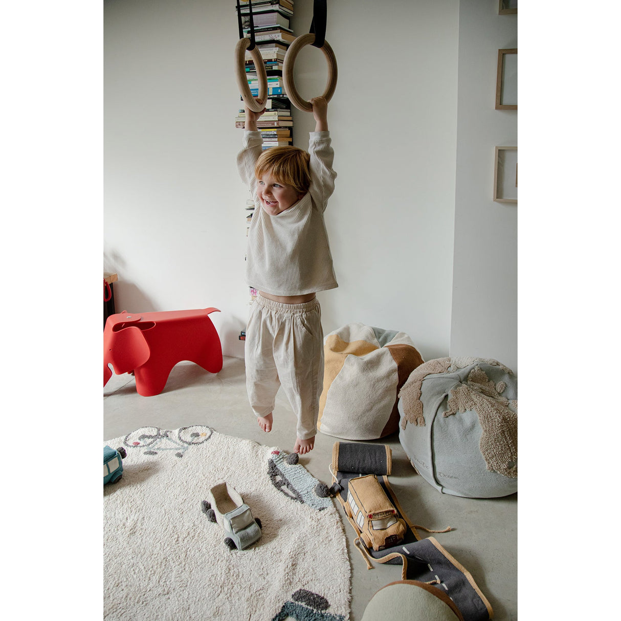 Eco-City Wheels Washable Round Area Rug