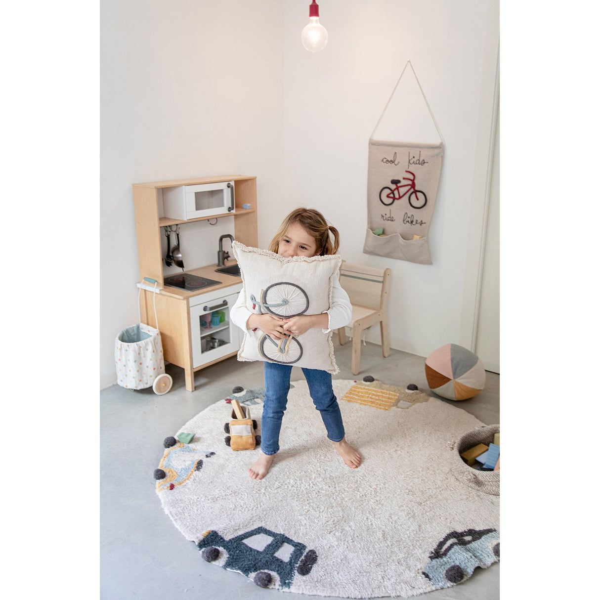 Eco-City Wheels Washable Round Area Rug