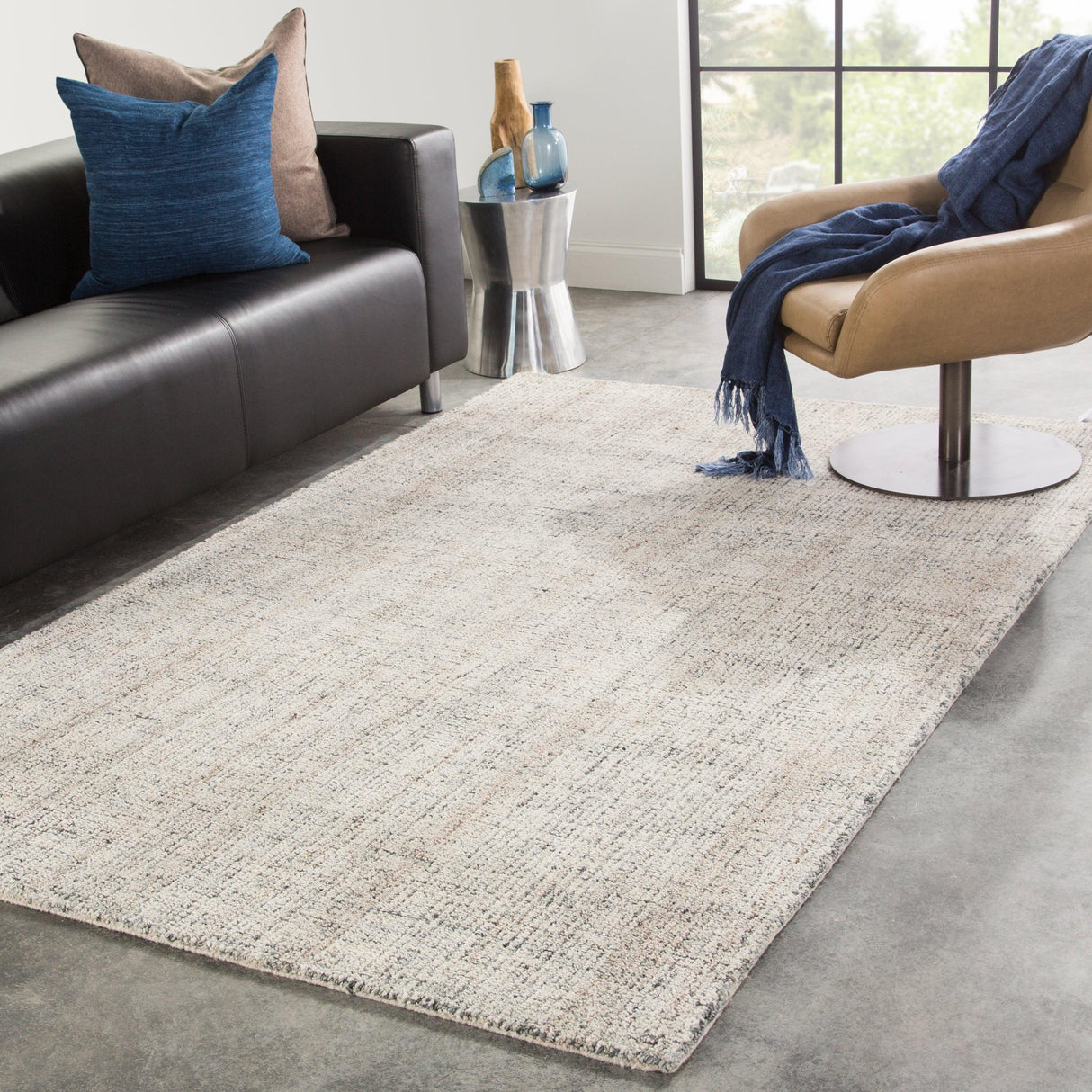 Rugs by Roo | Jaipur Living Ritz Handmade Solid Gray Ivory Area Rug-RUG140343