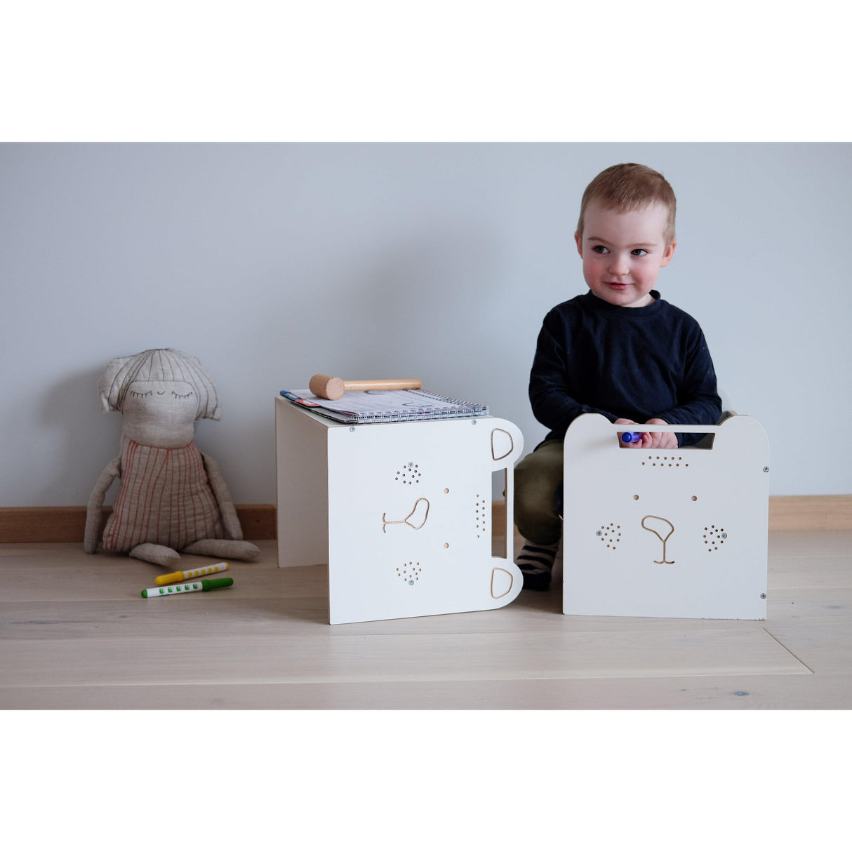 Rugs by Roo | Lakaluk Wooden Cube Chair-1120