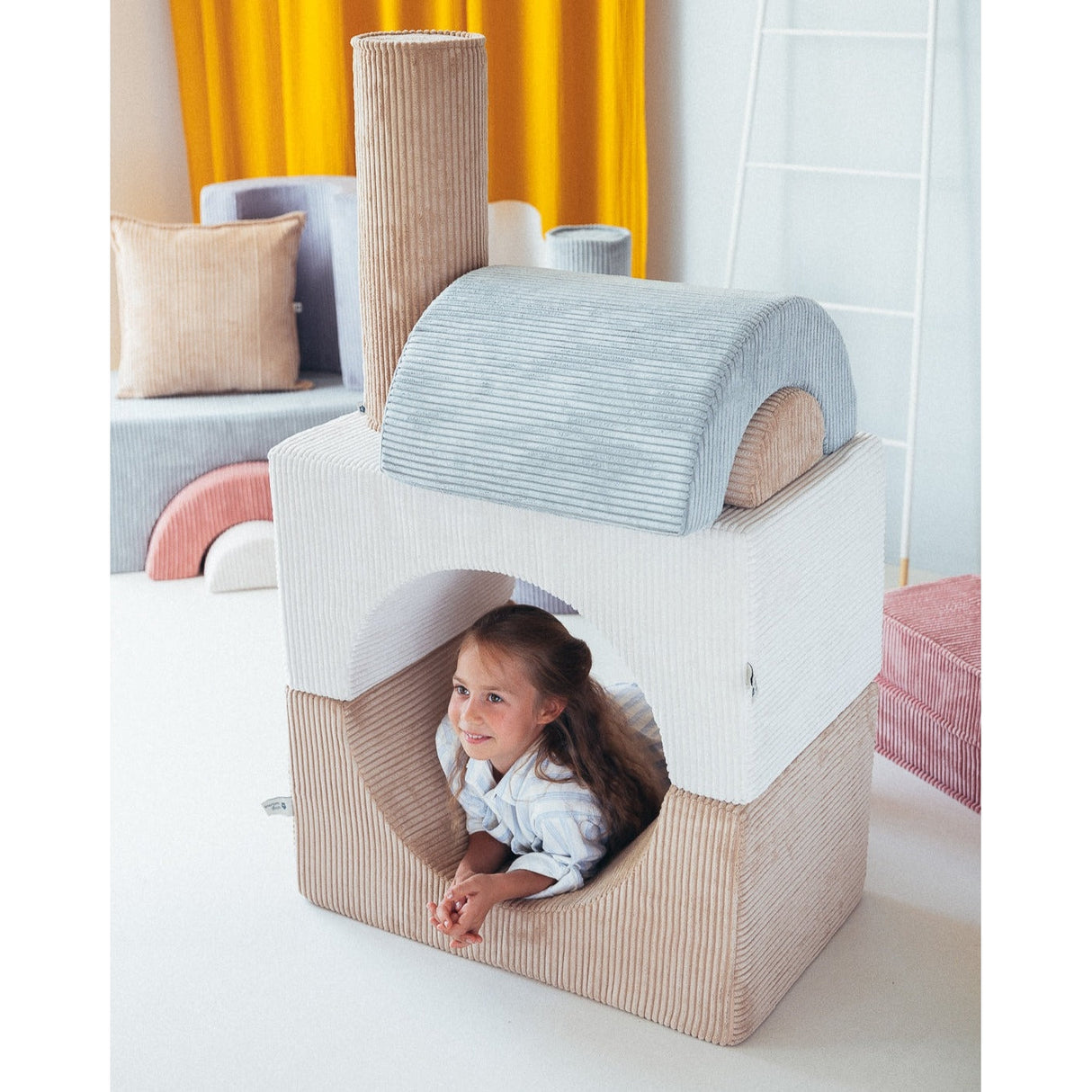 Brown Sugar Rainbow Playset