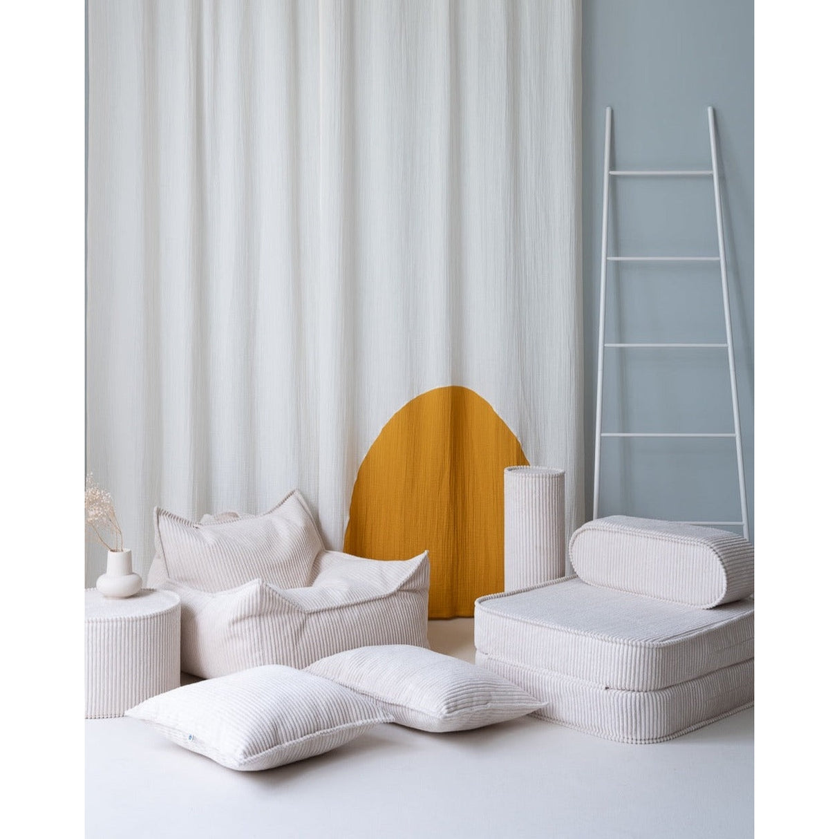 Marshmallow Flip Chair