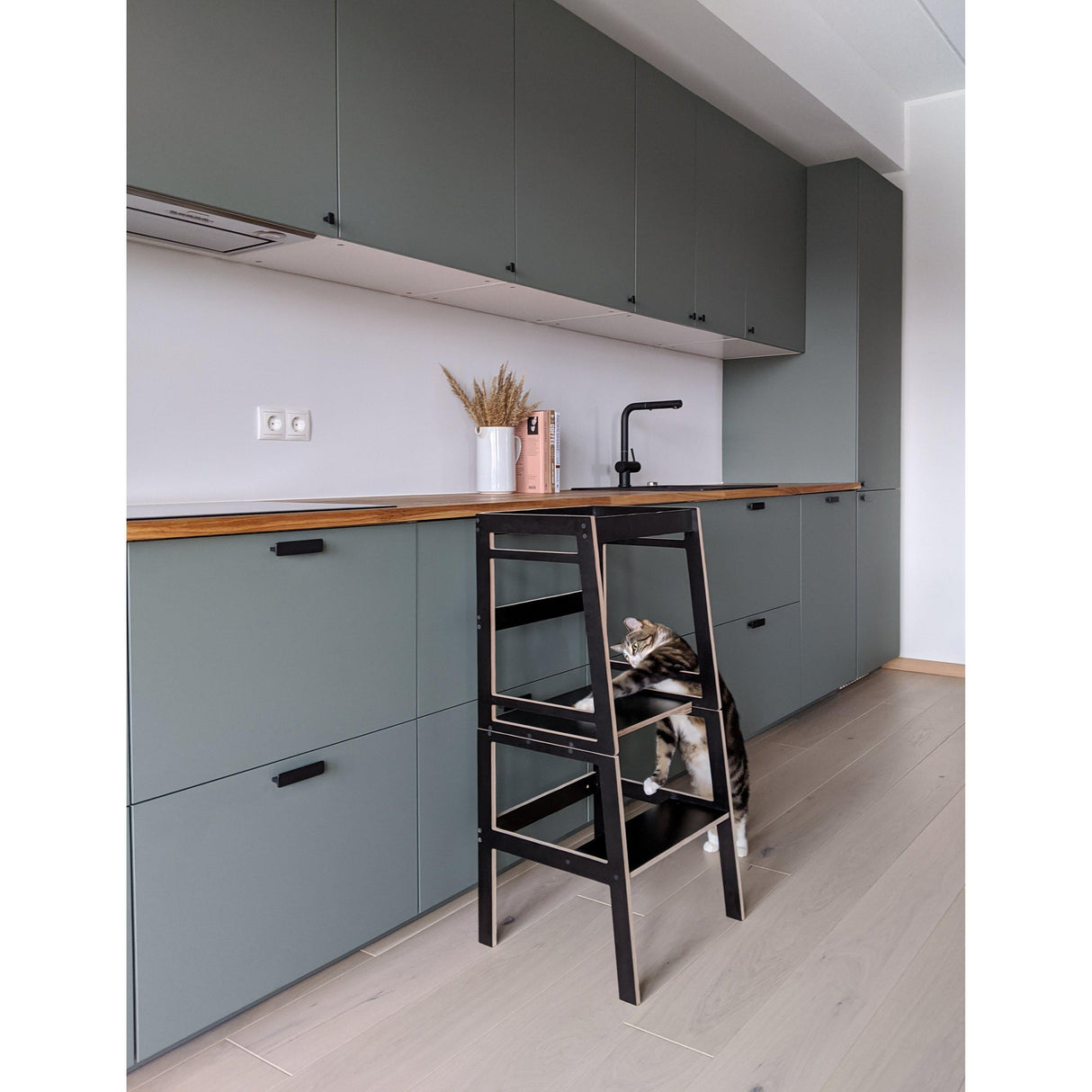 Rugs by Roo | Lakaluk Wooden Flush Multi-Function Kids Chair Table Learning Tower-1124 Grey