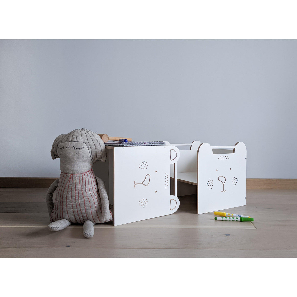 Rugs by Roo | Lakaluk Wooden Cube Chair-1120