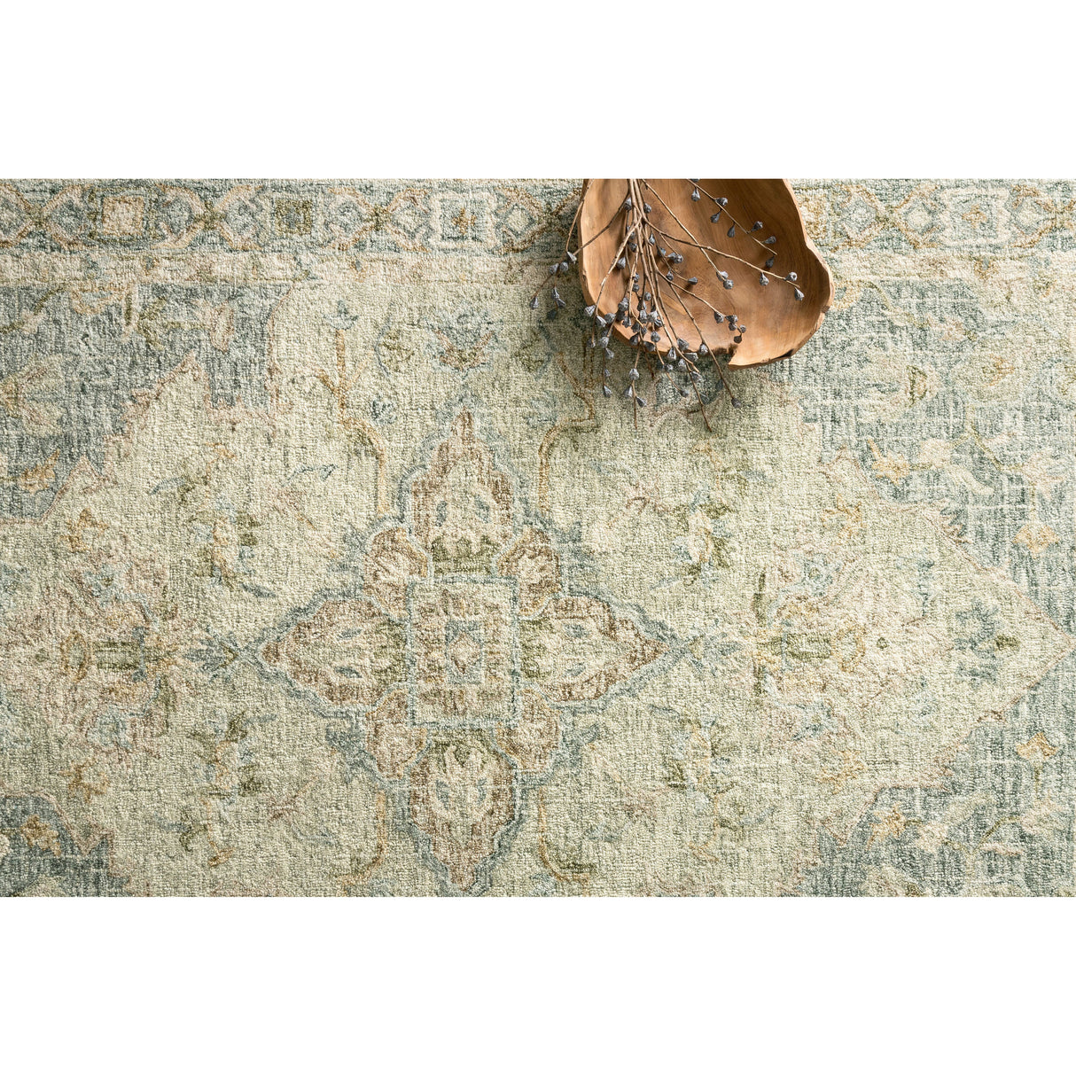 Rugs by Roo Loloi Julian Seafoam Green Spa Area Rug in size 2' 6" x 7' 6"