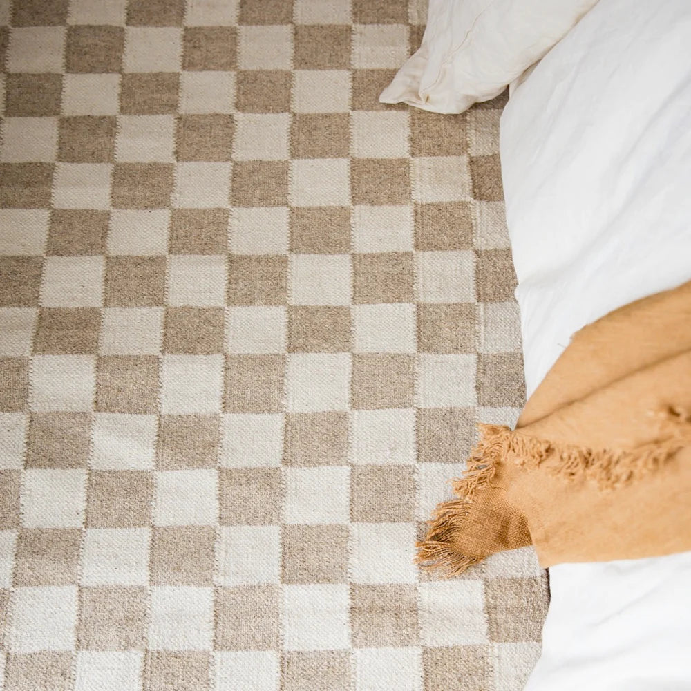 Oh Happy Home! Checkered Natural Cream Area Rug