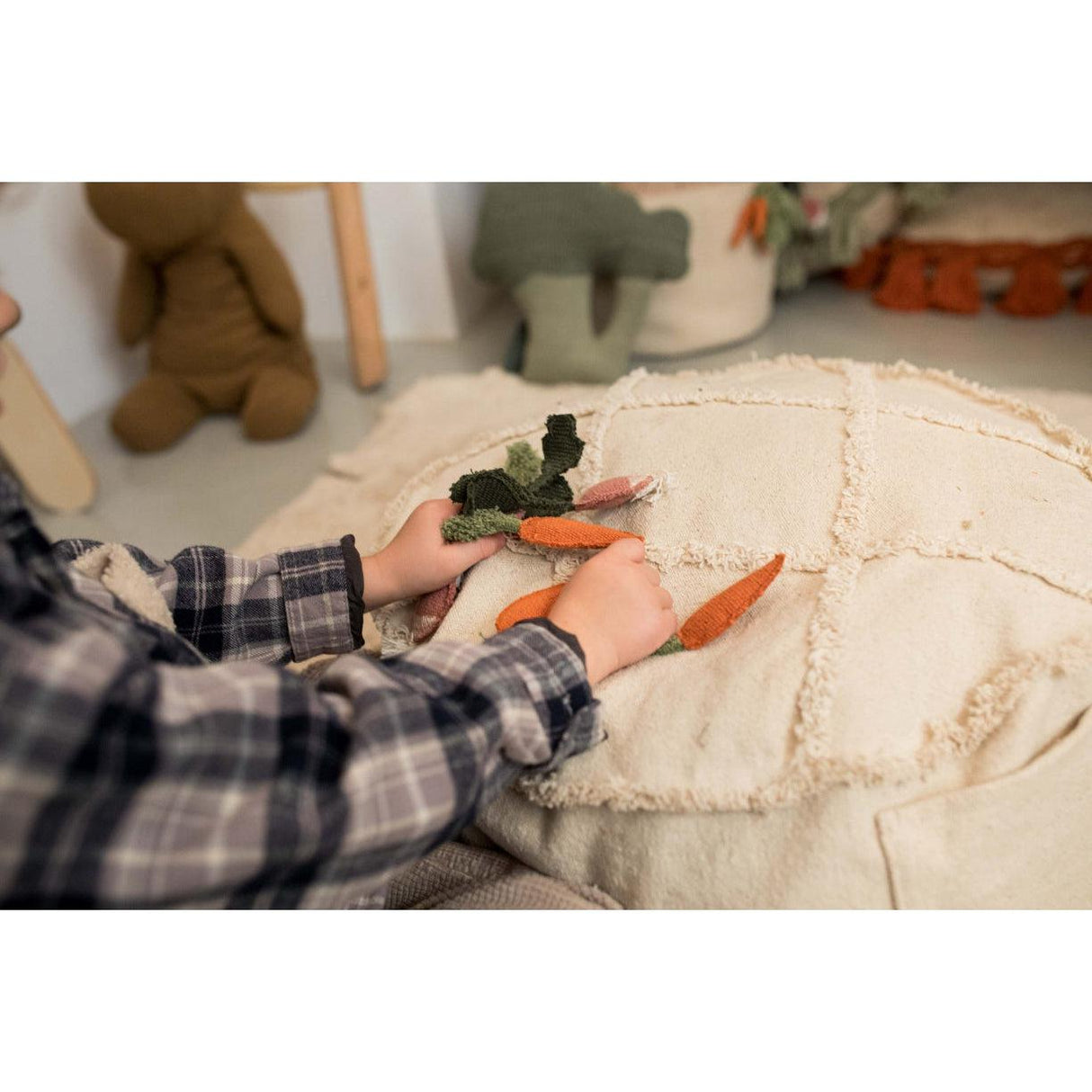 Rugs by Roo | Lorena Canals Oli & Carol Tic-Tac-Toe Pouf-P-TICTAC