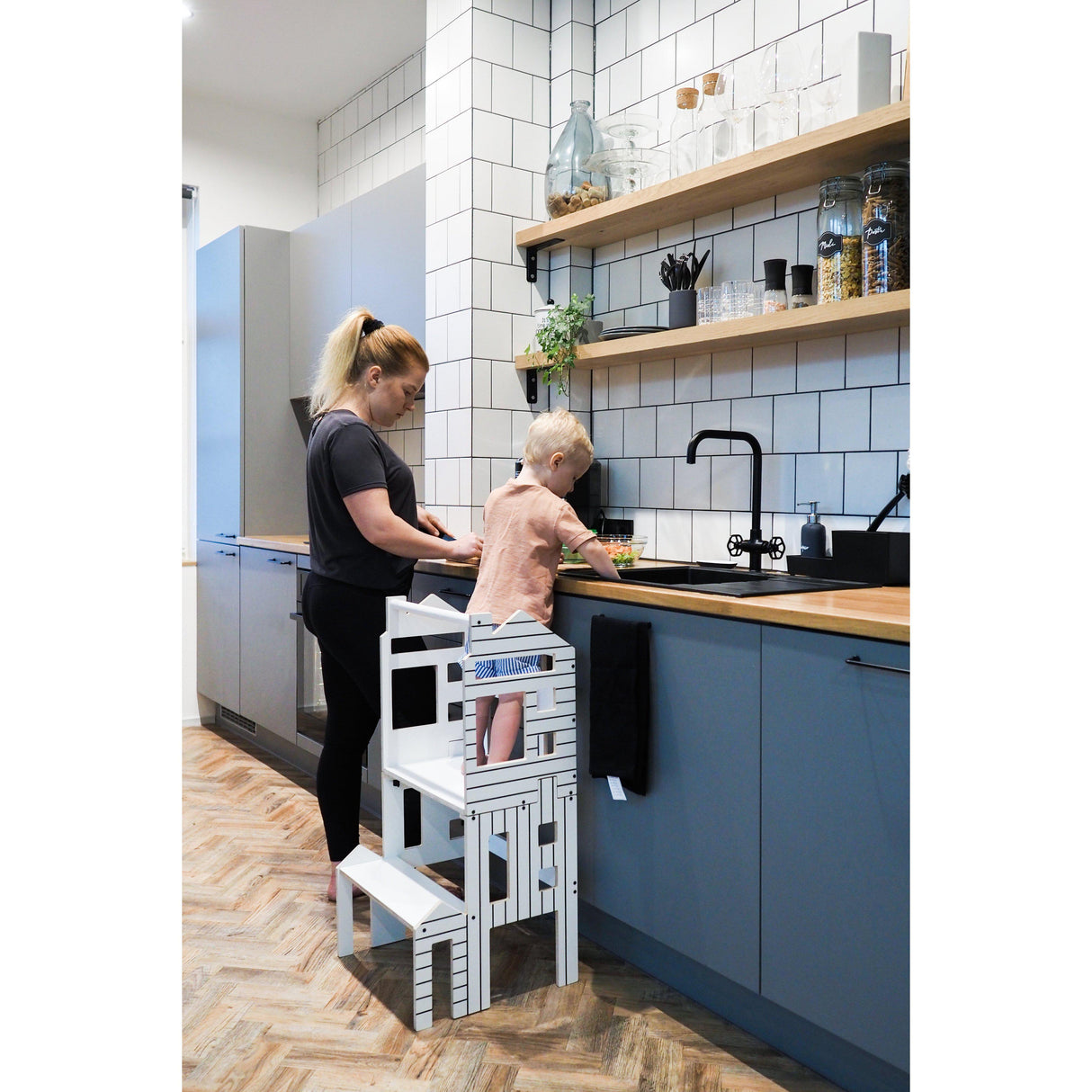 Rugs by Roo | Lakaluk Wooden Multi-Function Learning Tower Dollhouse-1121