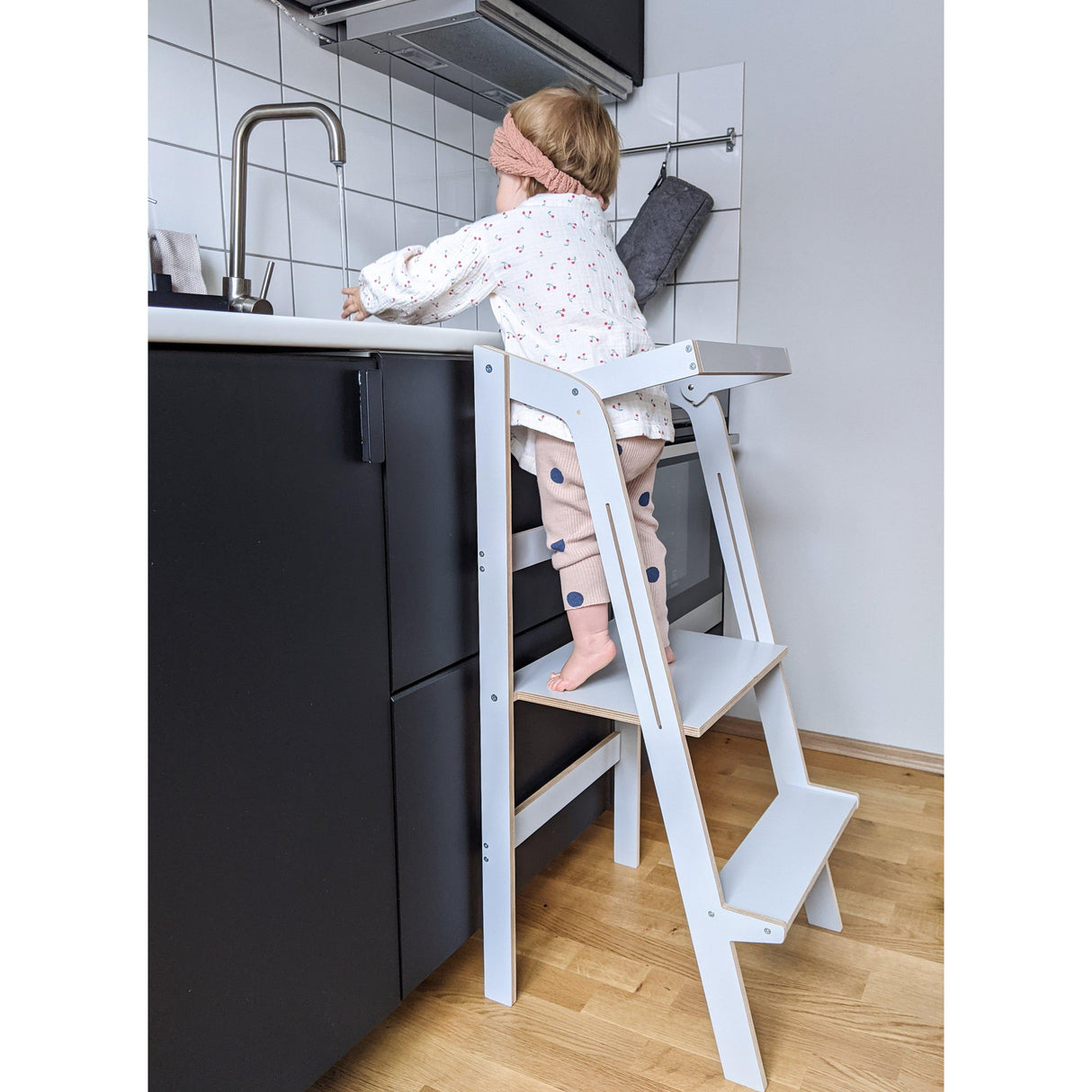 Rugs by Roo | Lakaluk Wooden Foldable Learning Tower-1126