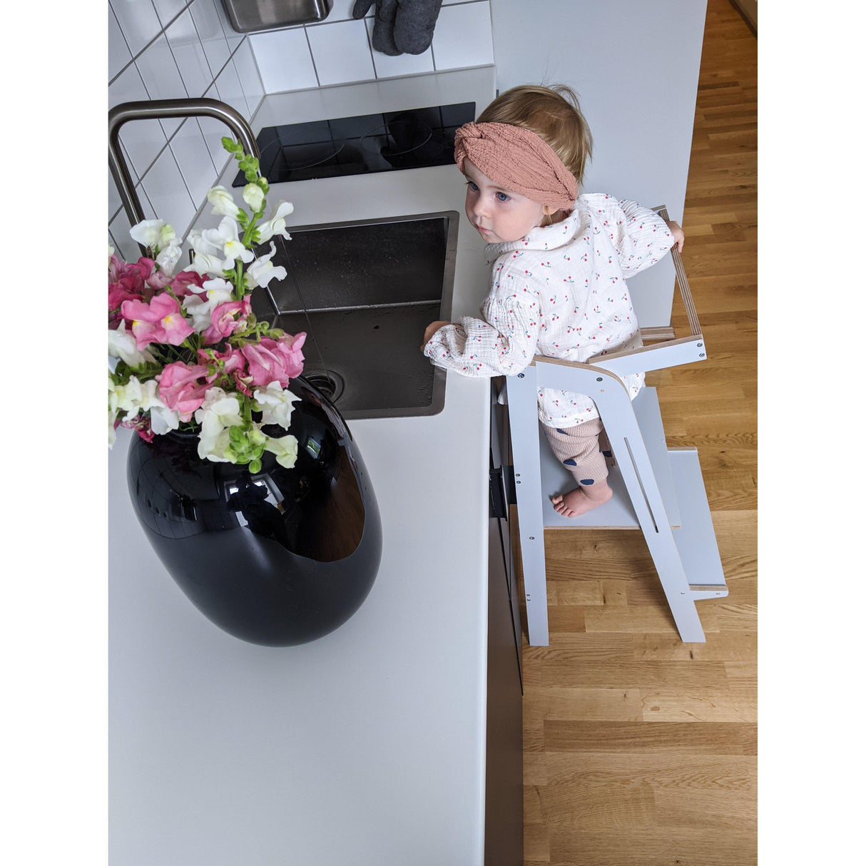 Rugs by Roo | Lakaluk Wooden Foldable Learning Tower-1126