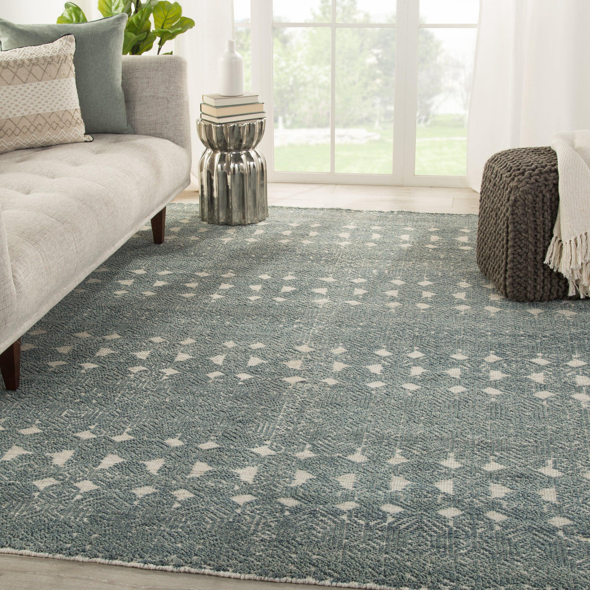 Rugs by Roo | Jaipur Living Abelle Hand-Knotted Medallion Teal Light Gray Area Rug-RUG145495