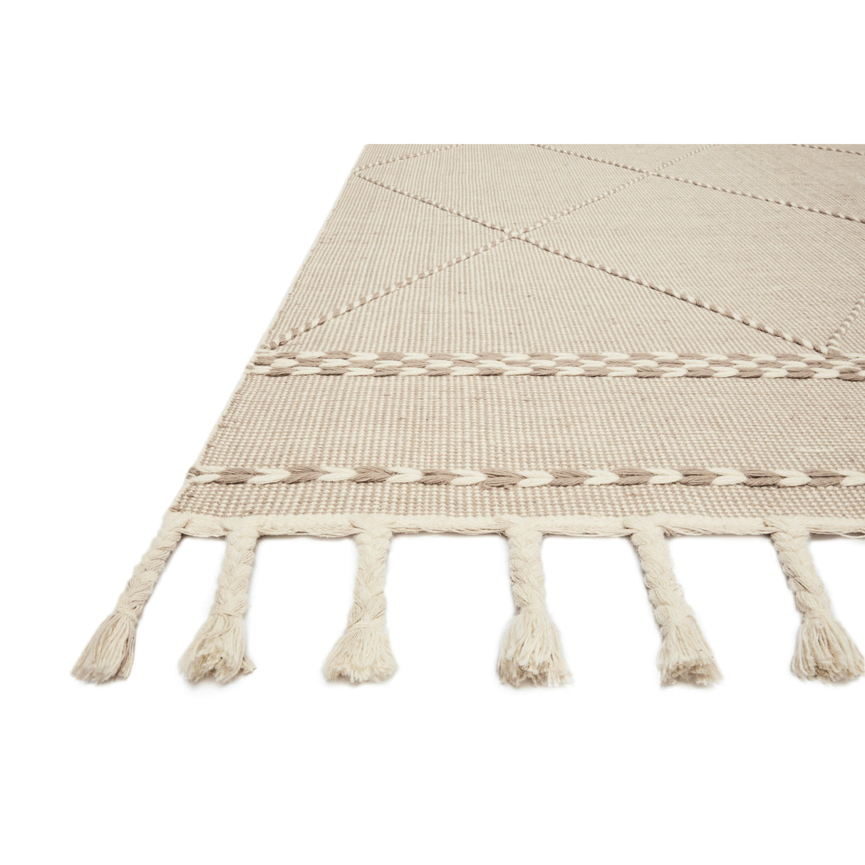 Rugs by Roo Loloi Sawyer Sand Area Rug in size 3' 6" x 5' 6"