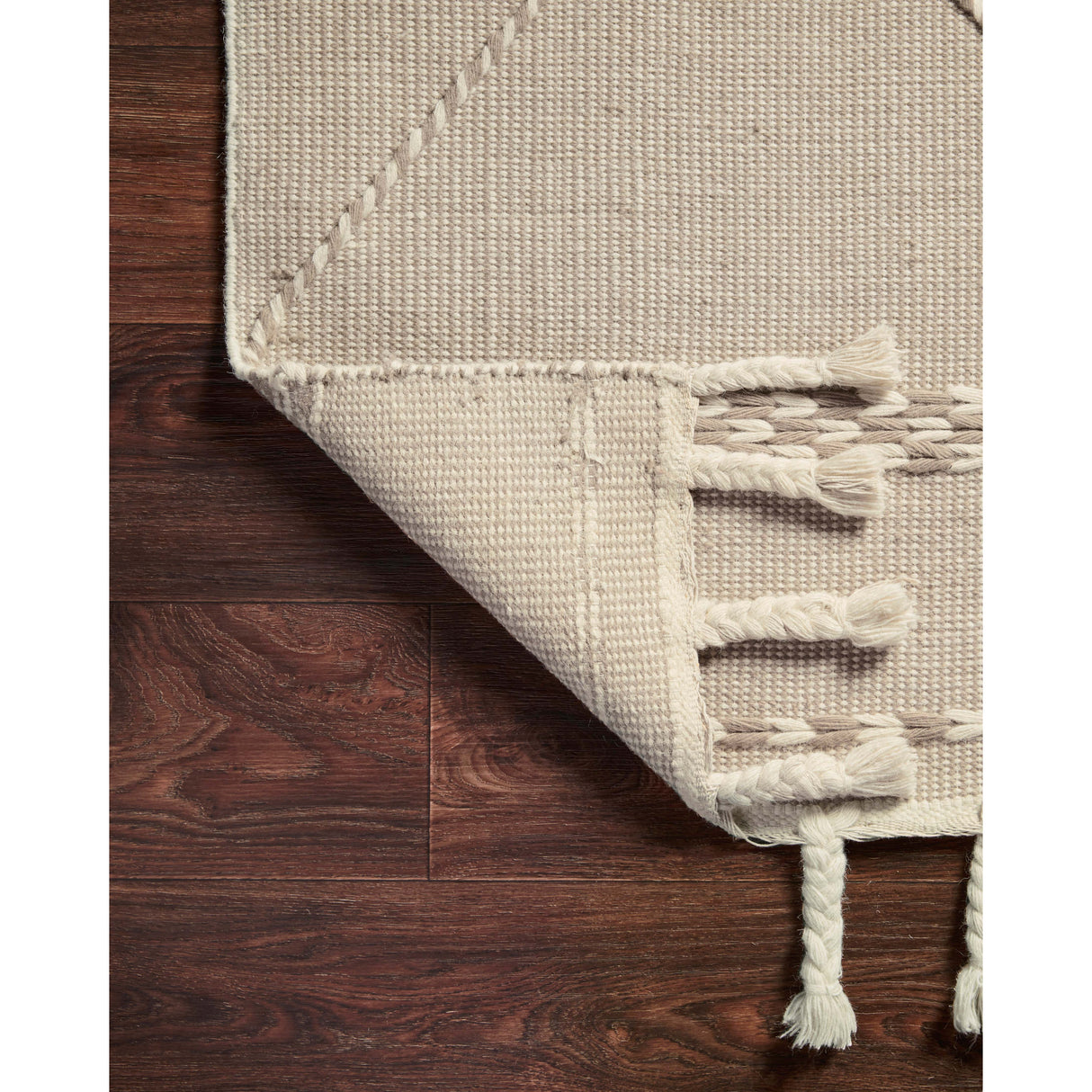 Rugs by Roo Loloi Sawyer Sand Area Rug in size 7' 6" x 9' 6"