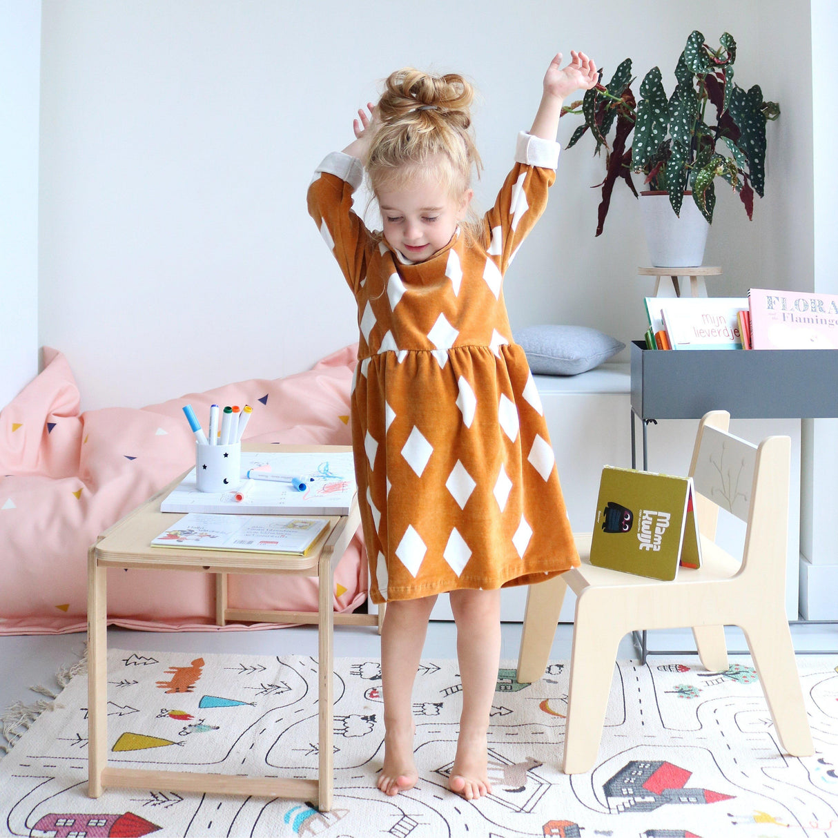 Rugs by Roo | Lakaluk Little Explorer's Play Area Rug-lakaluk01