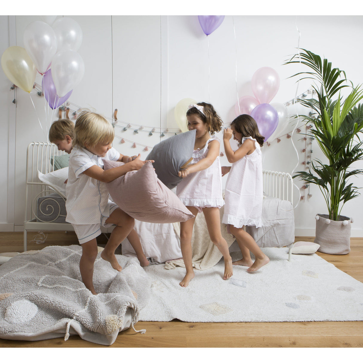 Rugs by Roo | Lorena Canals Bubbly Grey Baby Basket-BSK-BUBBLY-GREY