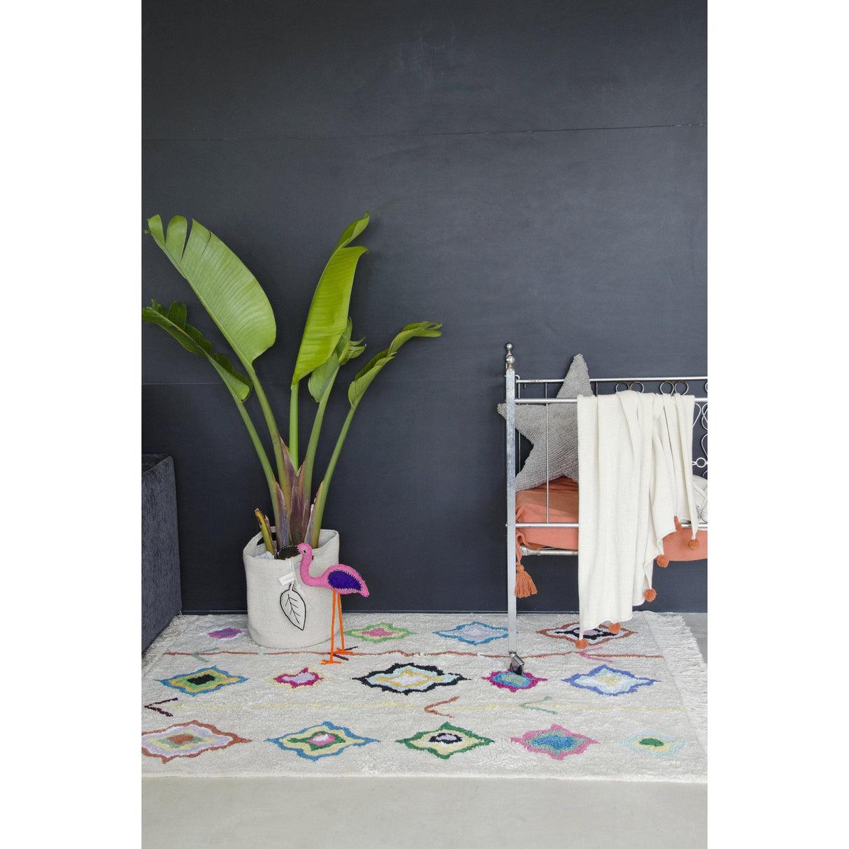 Rugs by Roo | Lorena Canals Leaf Natural Basket-BSK-LEAF-NAT