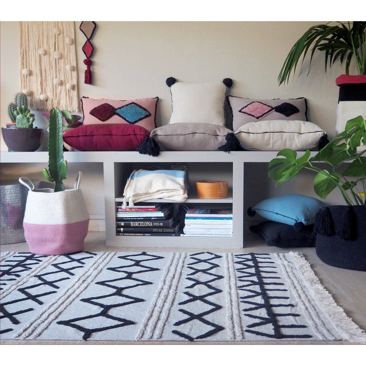 Rugs by Roo | Lorena Canals Zoco Ash Rose Natural Basket-BSK-ZOCO-ASH