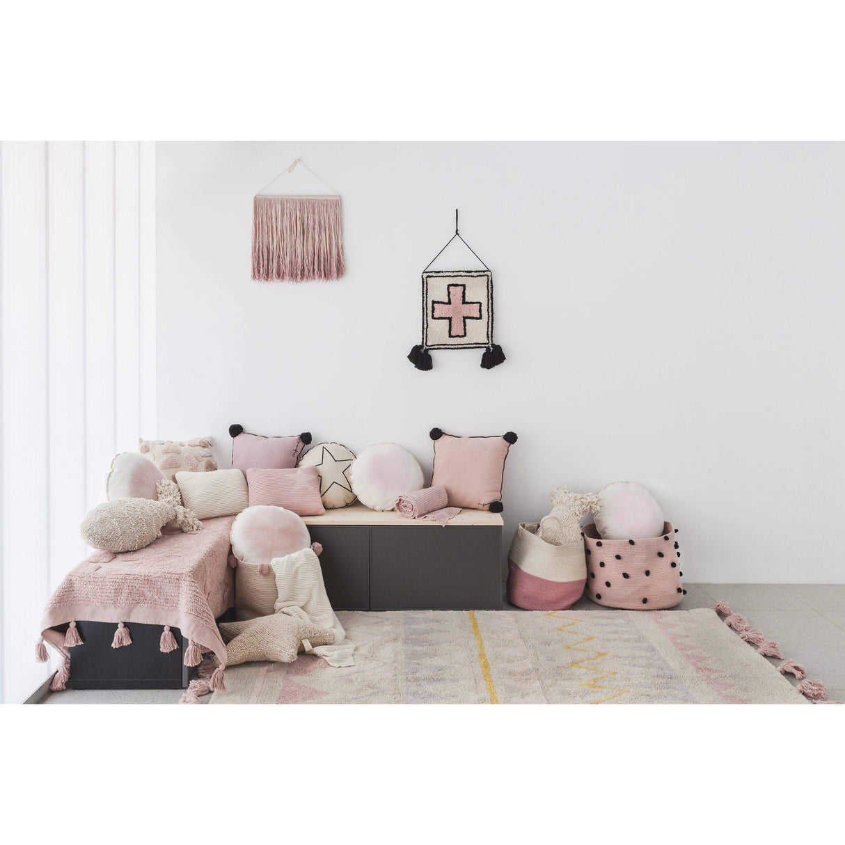 Rugs by Roo | Lorena Canals Zoco Ash Rose Natural Basket-BSK-ZOCO-ASH