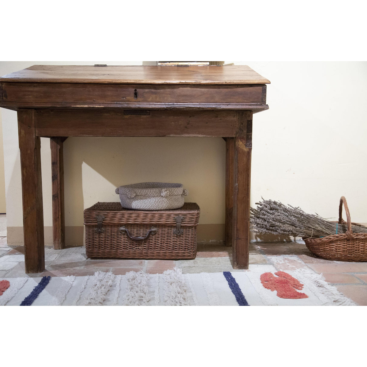 Rugs by Roo | Lorena Canals Tray Natural Basket-BSK-TRAY-NAT