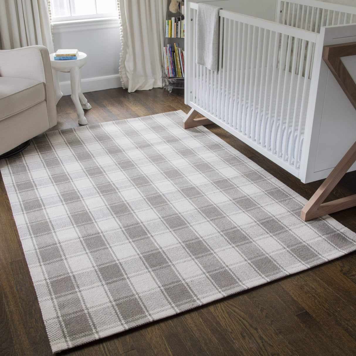 Rugs by Roo | Momeni Marlborough Charles Grey Area Rug-MARLBMLB-1GRY2030