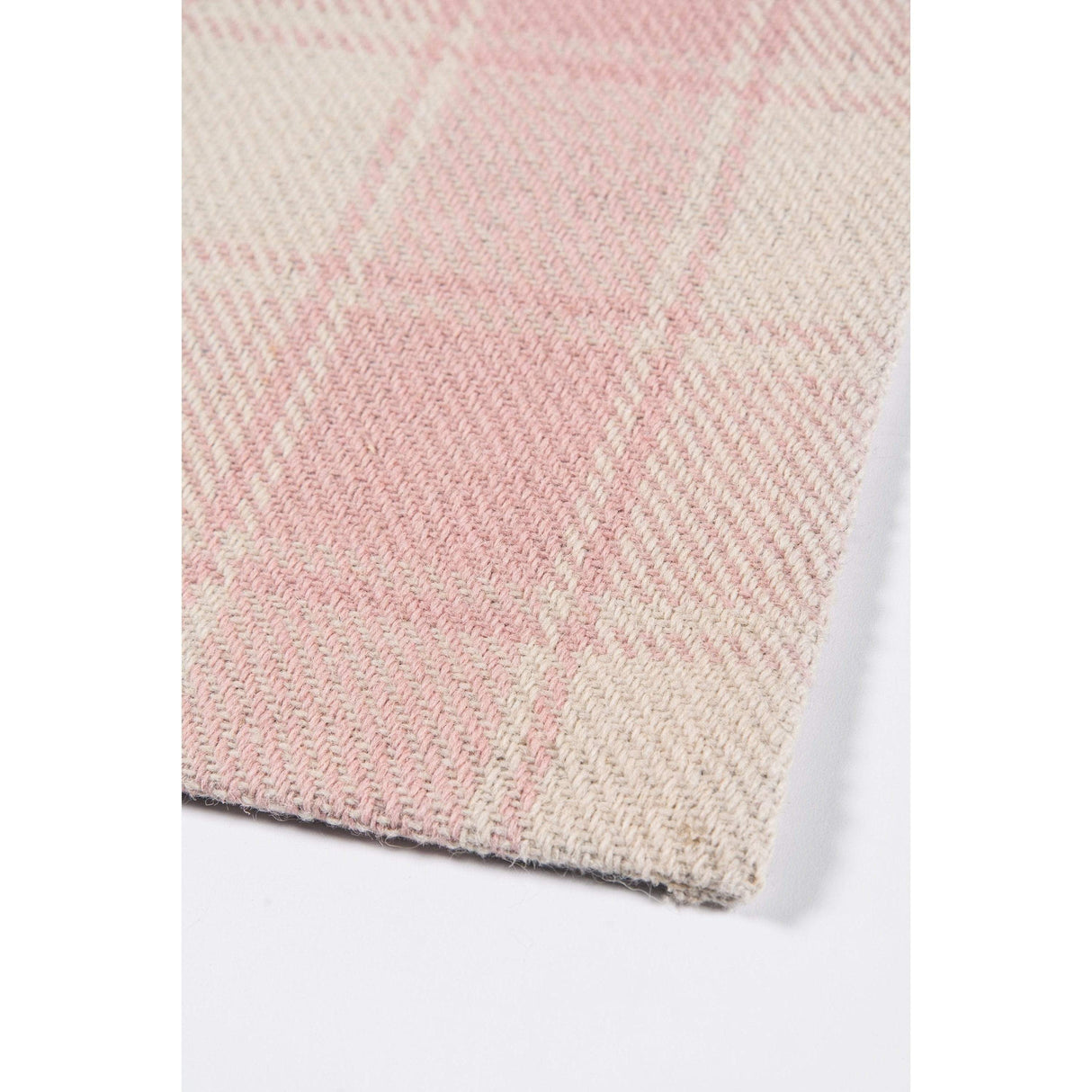 Rugs by Roo | Momeni Marlborough Charles Pink Area Rug-MARLBMLB-1PNK2030