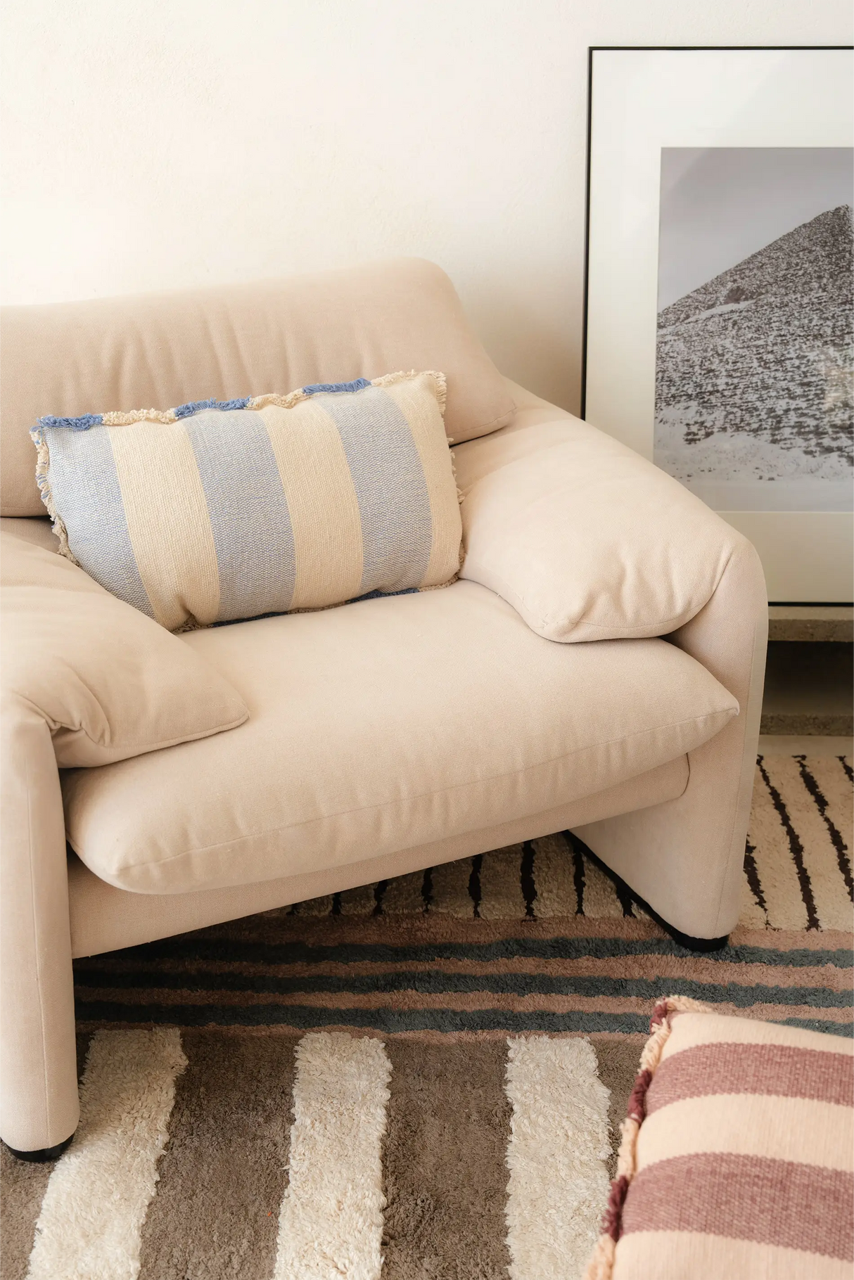 Rectangular Lines Blue Cushion