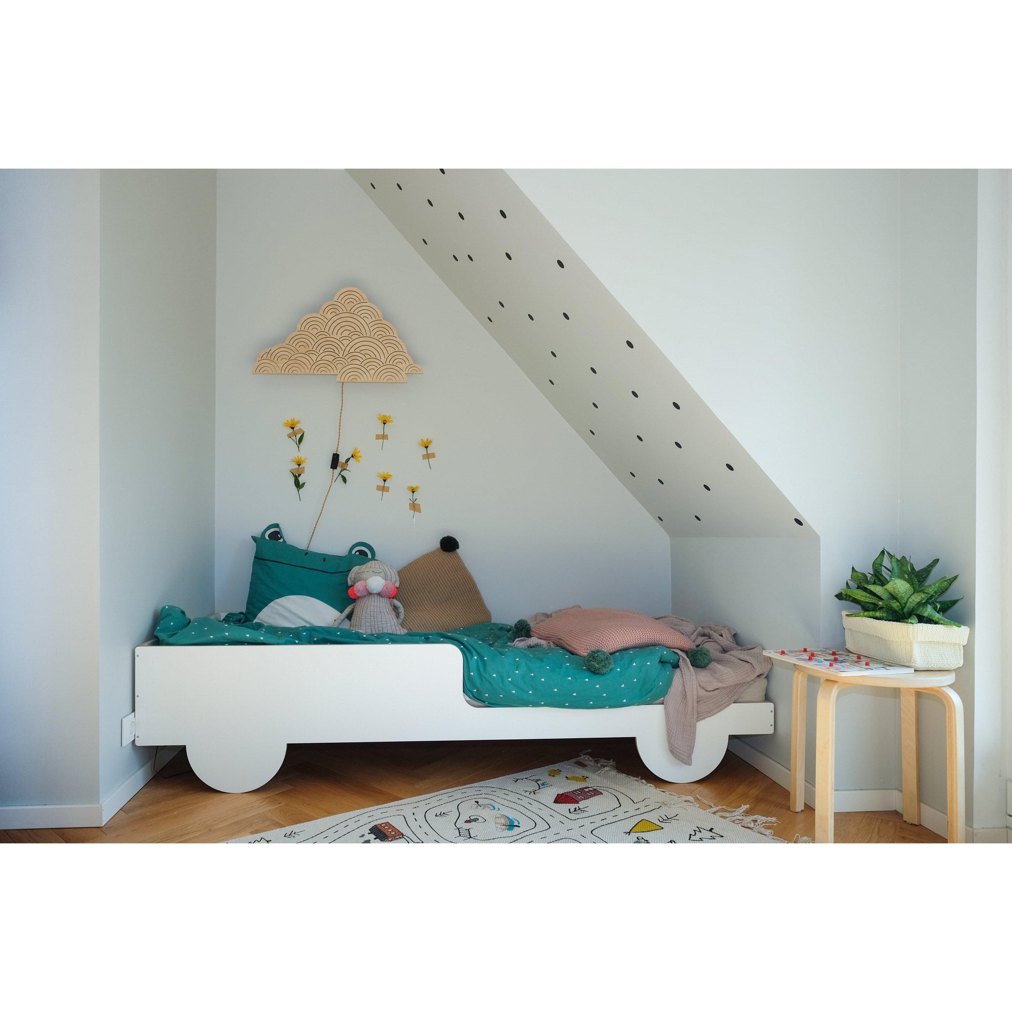 Rugs by Roo | Lakaluk Wooden Shhh... Bed-1223