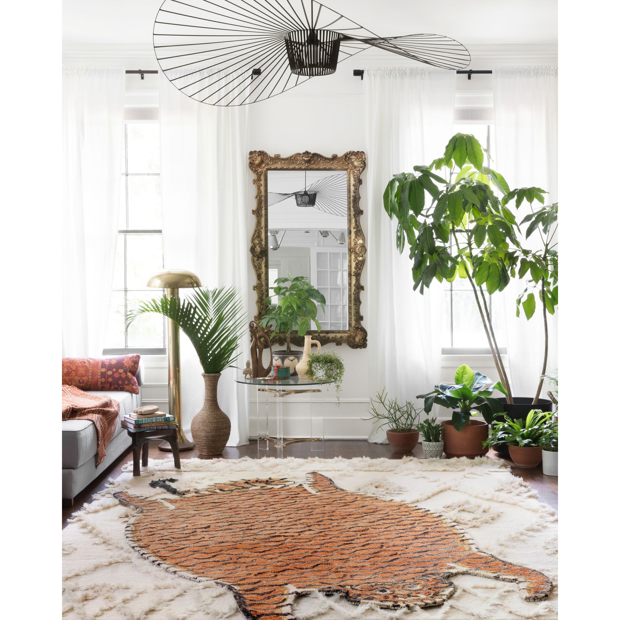 Rugs by Roo Loloi Feroz Tangerine Area Rug in size 4' 0" x 6' 0"