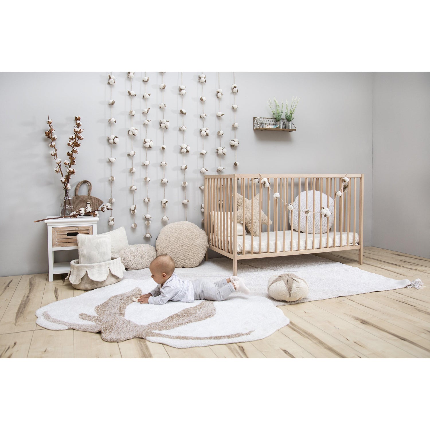 Rugs by Roo | Lorena Canals Petals Ivory Natural Basket-BSK-PETALS-IVO